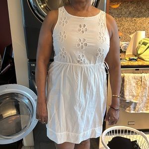 White floral pattern dress